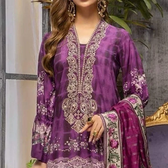 Pakistani Designer Silk Dress 3Pc - Picture 2 of 10